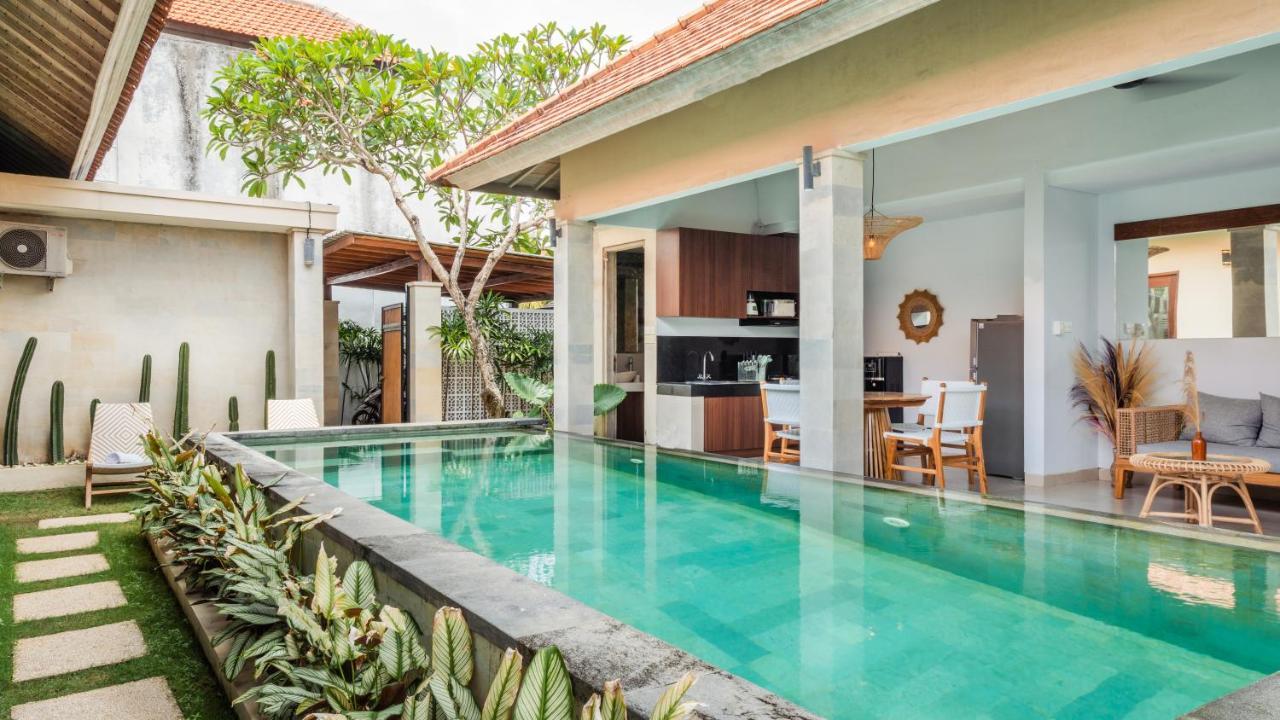 Cosy And Cheerful 2 Bedroom Villa 5Mins To Finns Canggu Zewnętrze zdjęcie